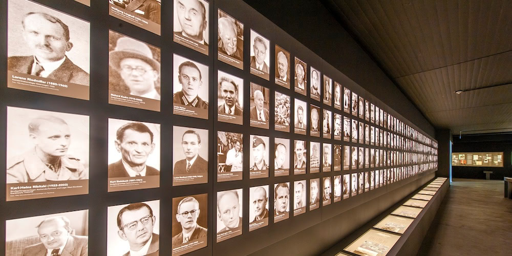 Portraitwand Gedenkstätte Esterwegen
