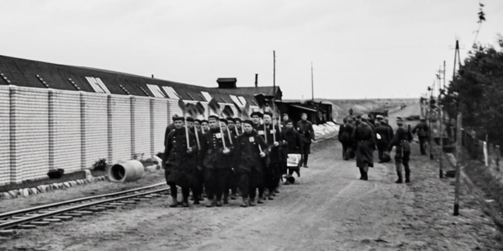 Kolonne Moorsoldaten
